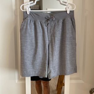 LuluLemon Shorts Size L